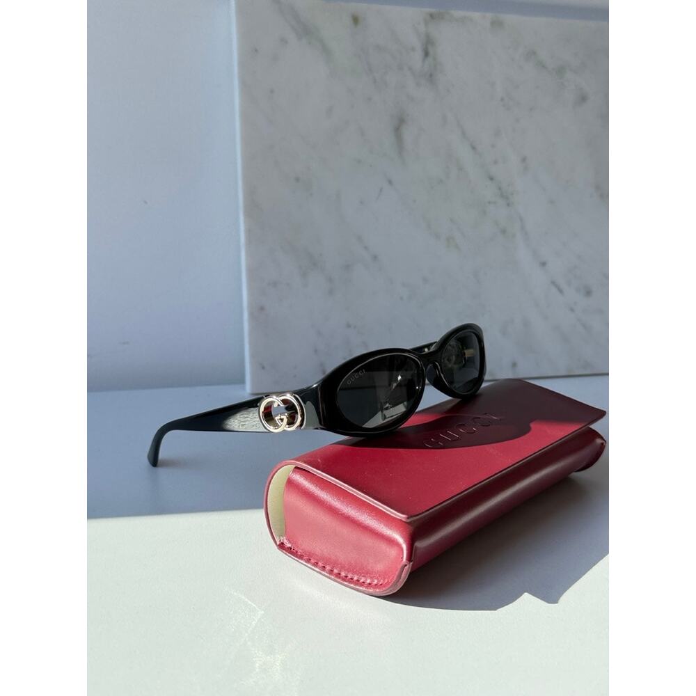 NEW Gucci GG1660S Black Slim Oval Logo Sunglasses - Picture 6 of 9